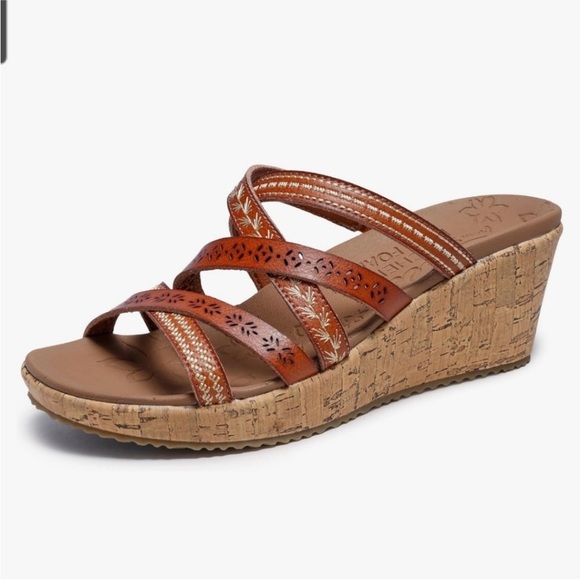 Cali Skechers Cognac Sandals with Luxe Foam - Picture 1 of 14